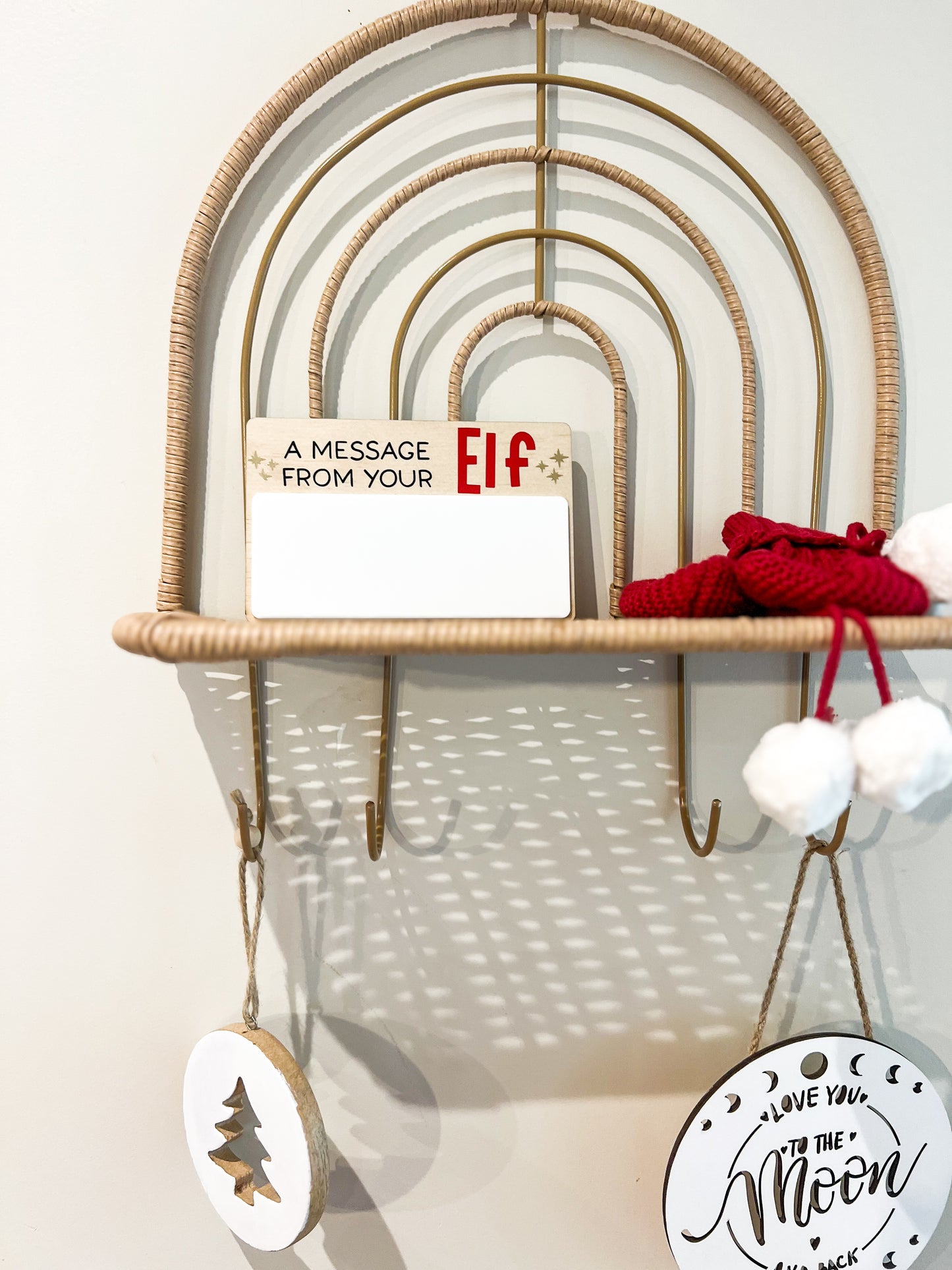 Elf message whiteboard