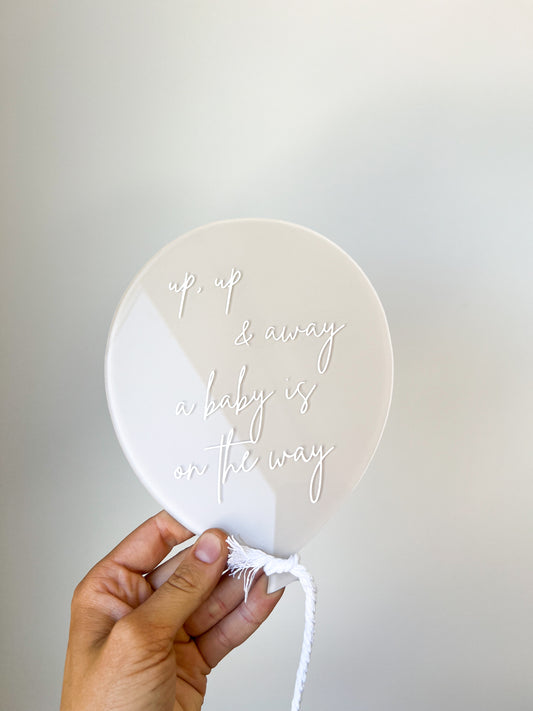 ‘Up,up & away’ balloon pregnancy announcement