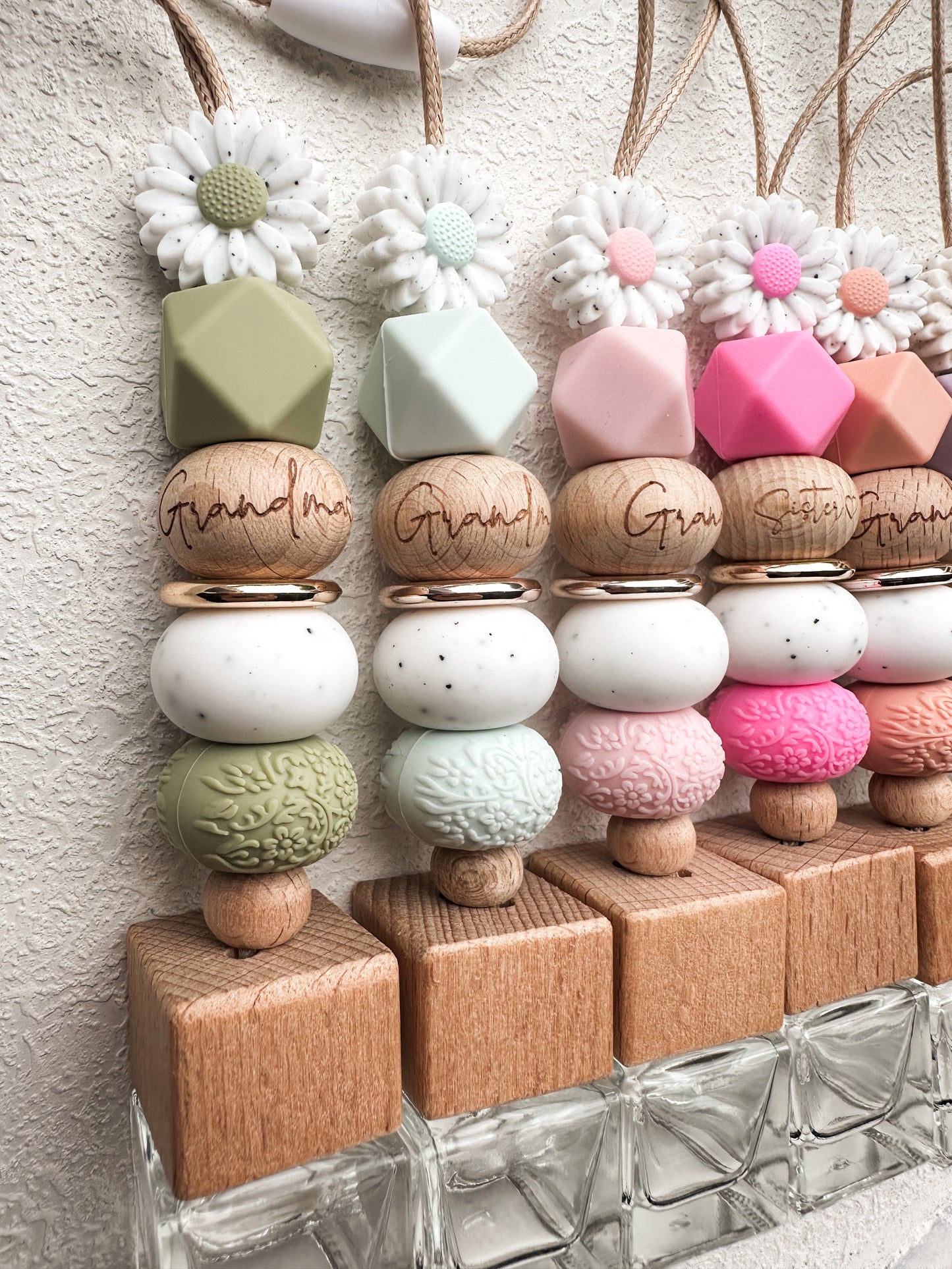 Speckle Daisy ‘mama, grandma’ diffuser