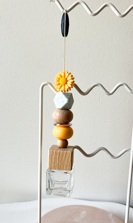 Golden Daisy Diffuser