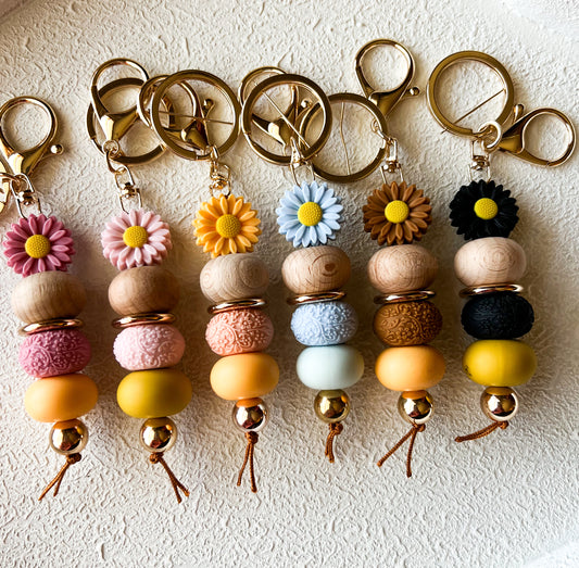 OG Natural Daisy Keychains