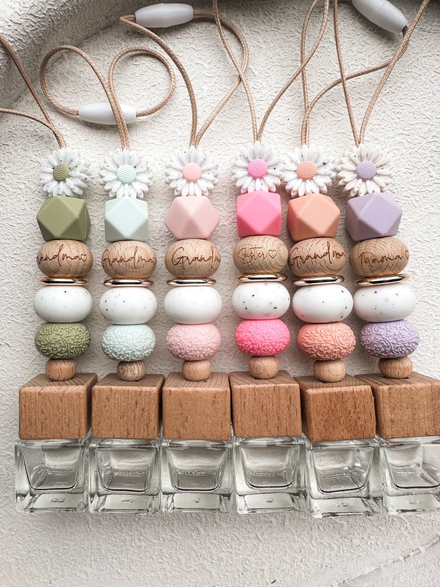 Speckle Daisy ‘mama, grandma’ diffuser