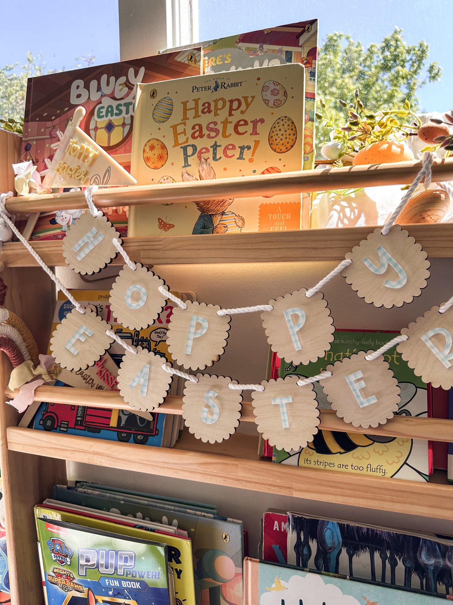 Easter timber banner