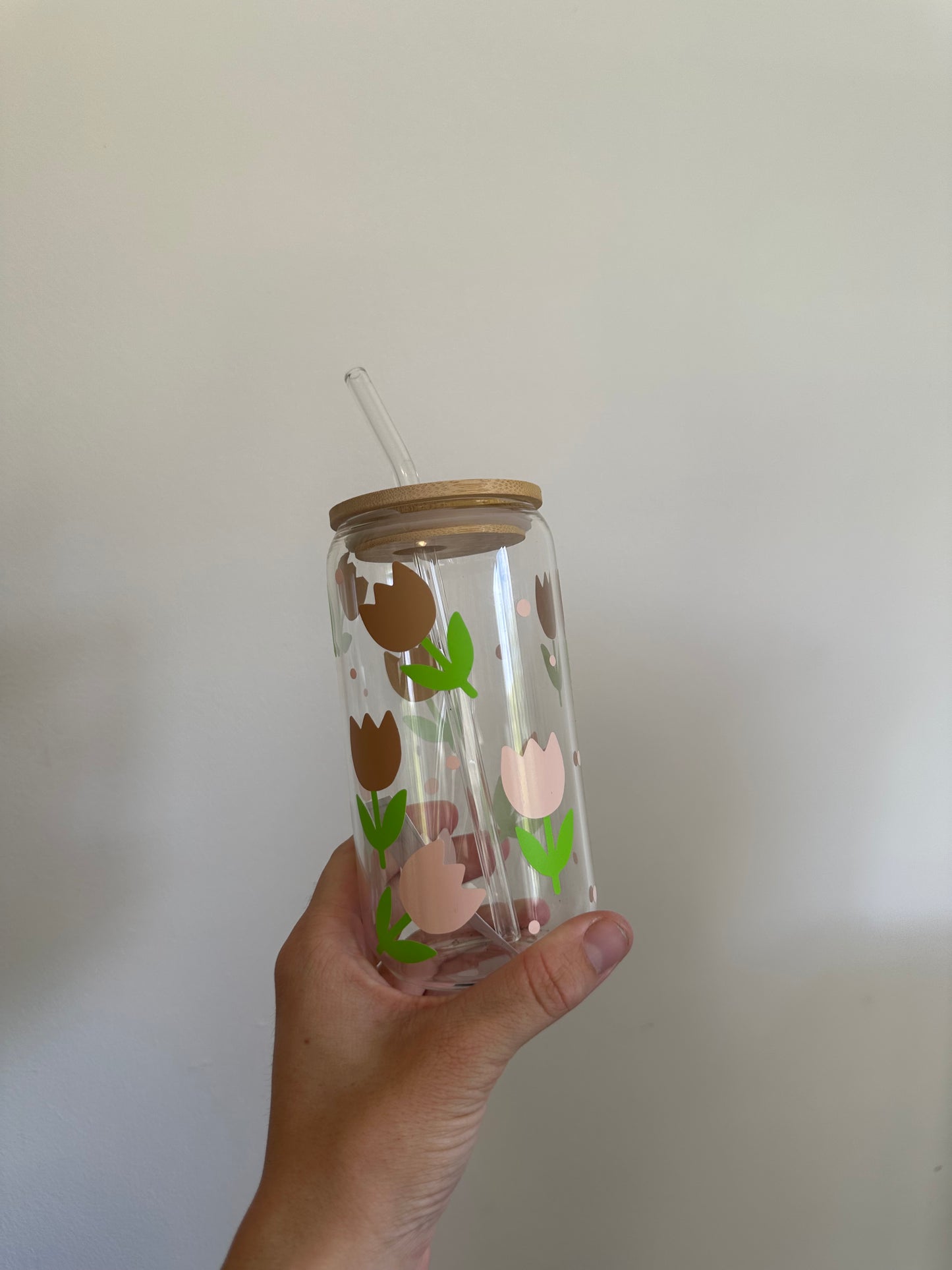 Glass cup with lid & straw