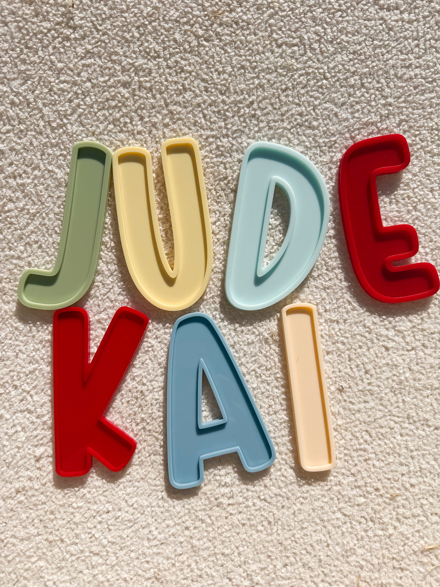 3D VINTAGE ACRYLIC BUBBLE LETTERS