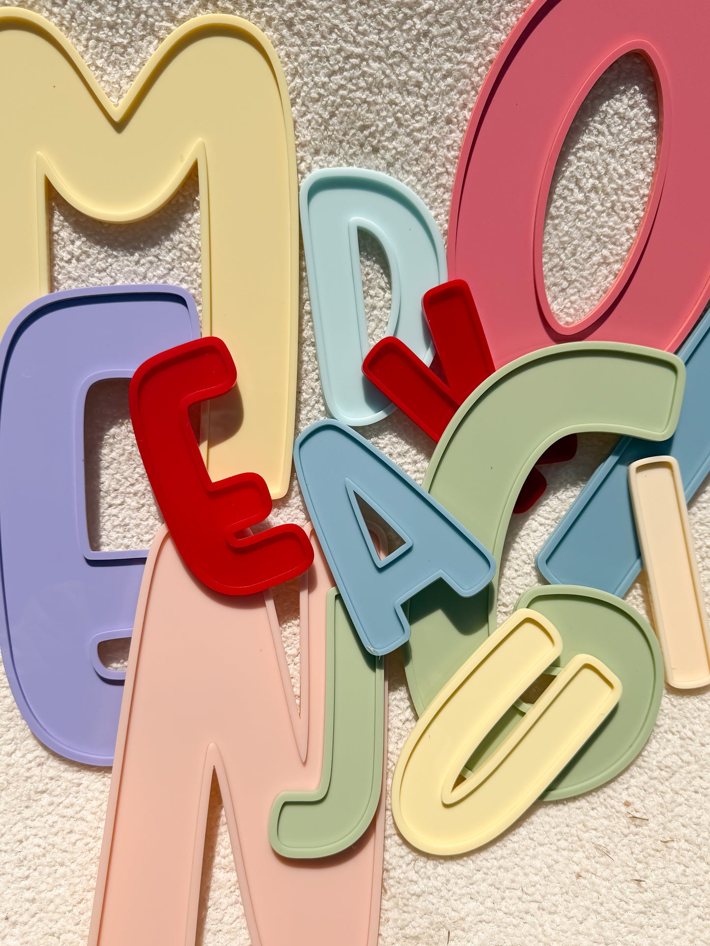 3D VINTAGE ACRYLIC BUBBLE LETTERS