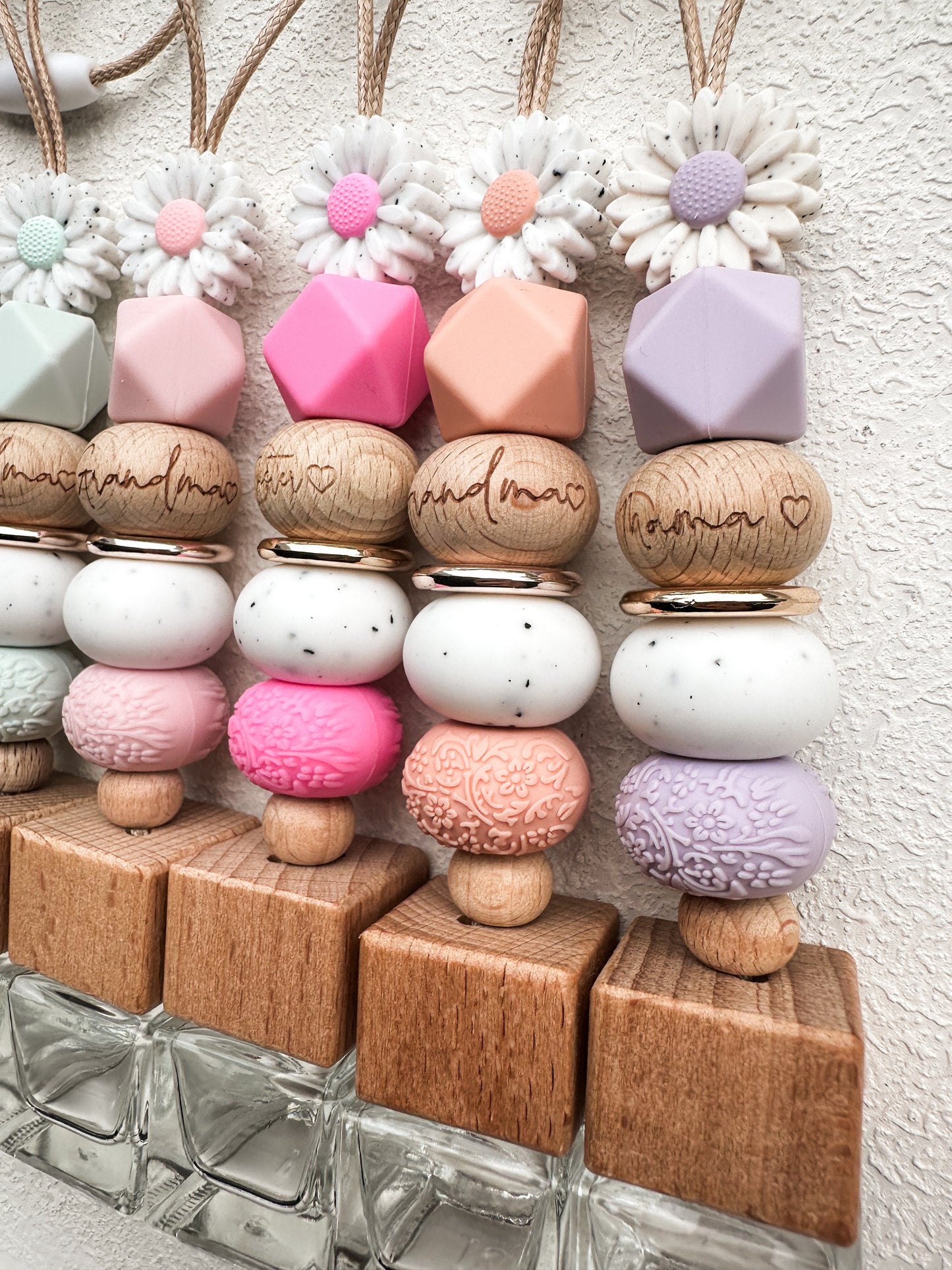 Speckle Daisy ‘mama, grandma’ diffuser