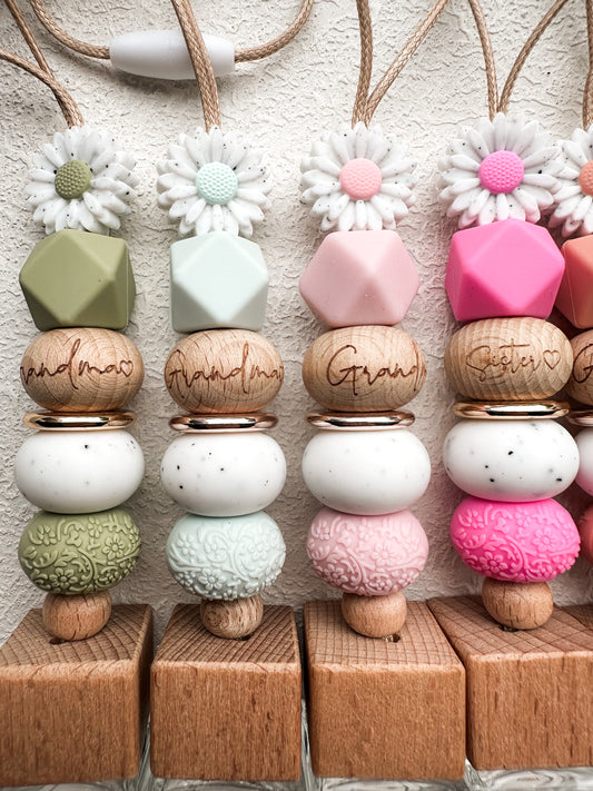 Speckle Daisy ‘mama, grandma’ diffuser