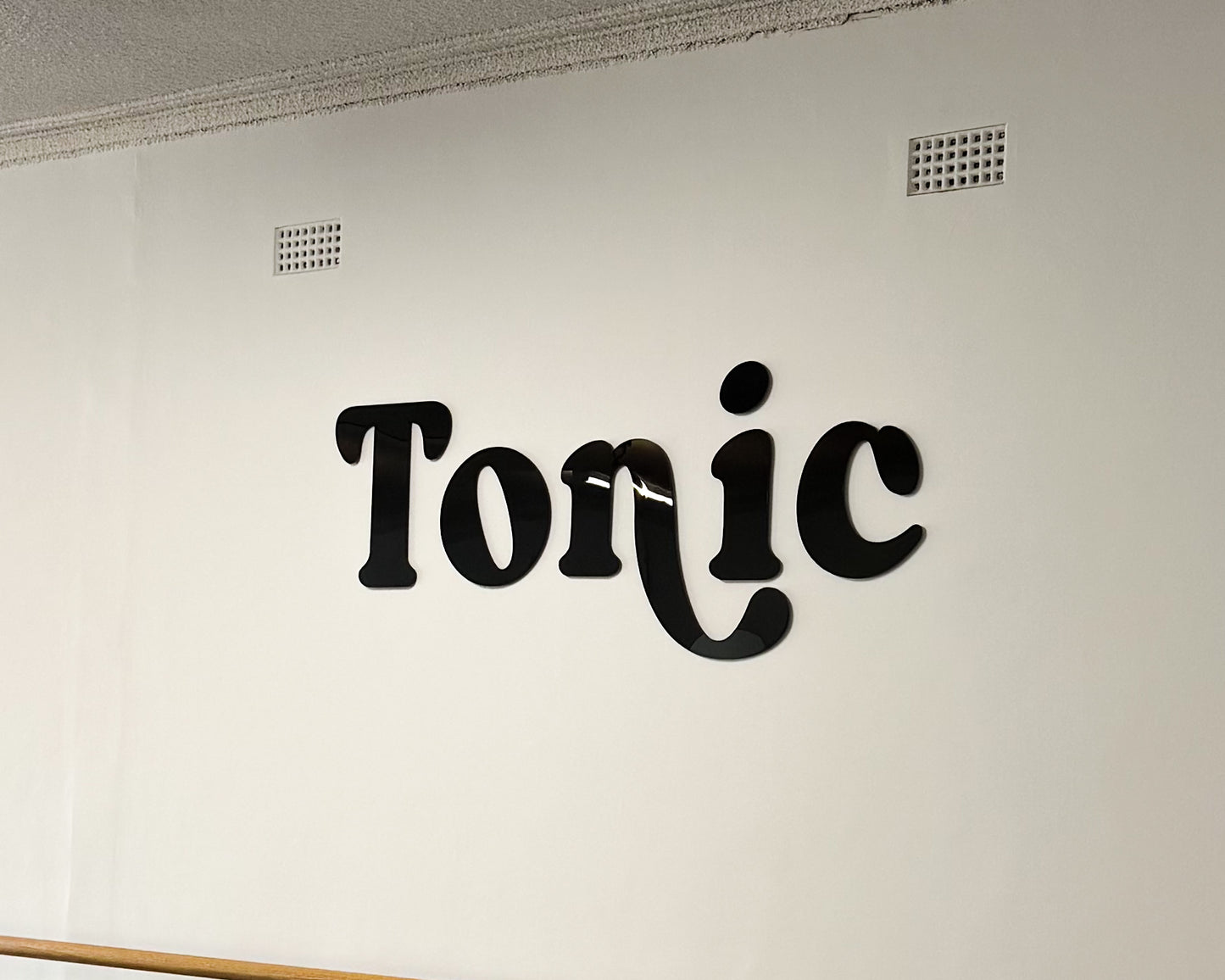Single Layer Buisness Signage