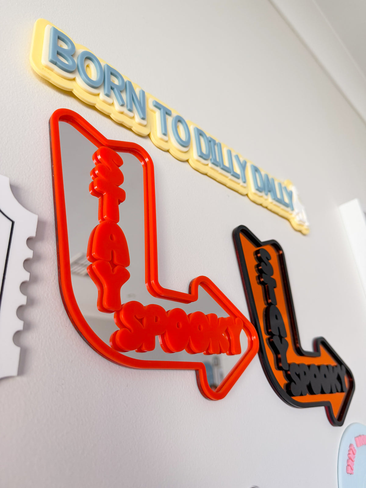 Stay Spooky Retro Arrow Sign