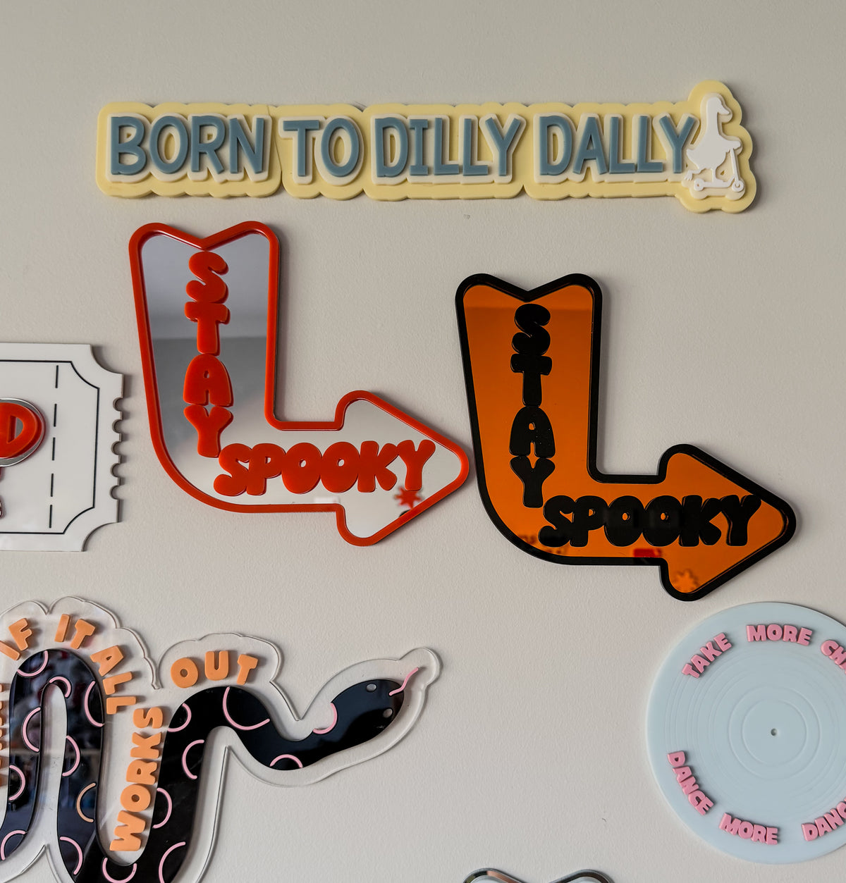 Stay Spooky Retro Arrow Sign