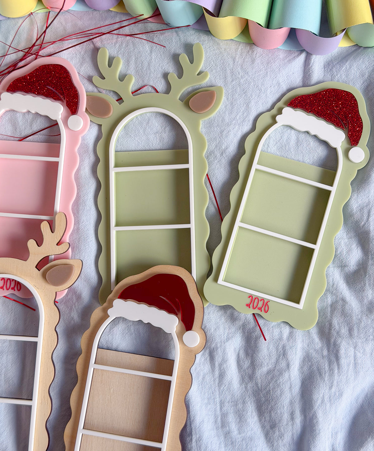 Santa Snaps Frame