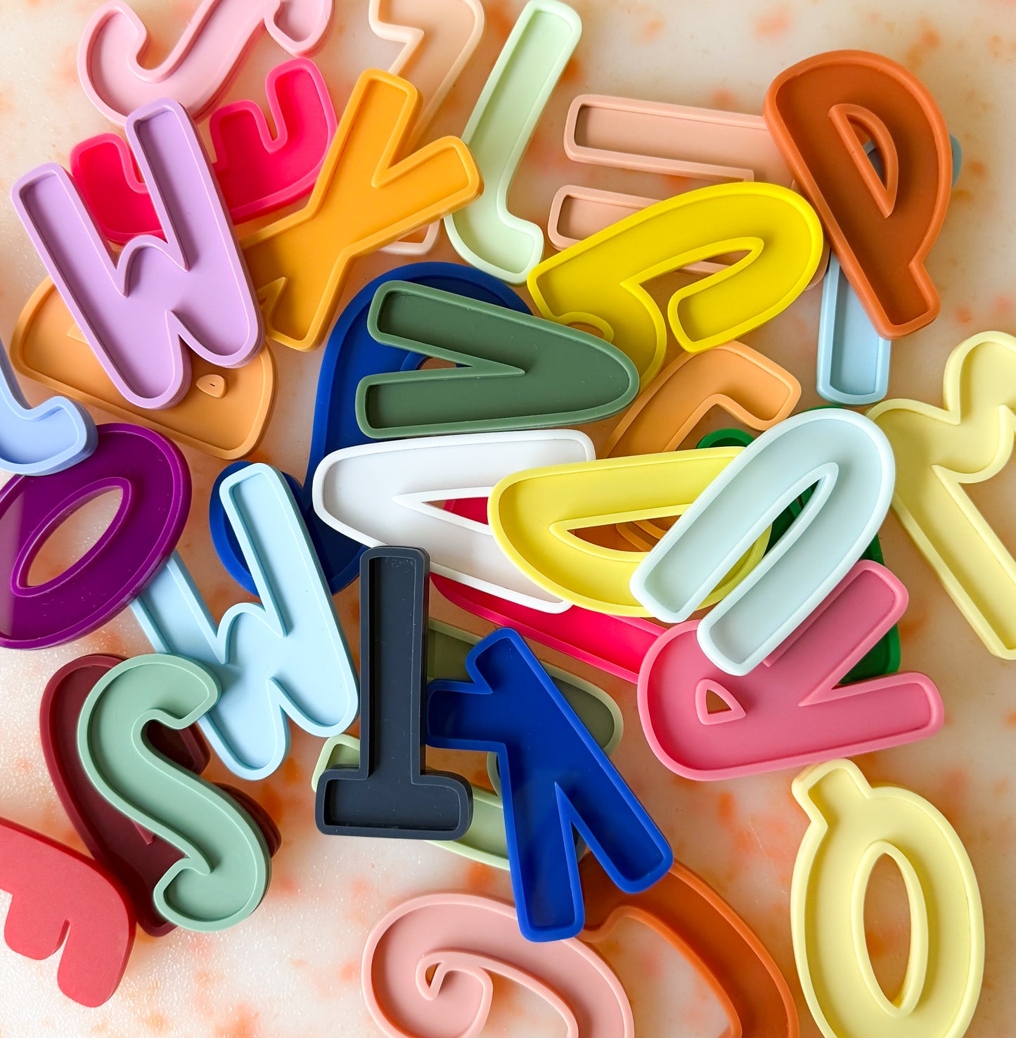 3D VINTAGE ACRYLIC BUBBLE LETTERS