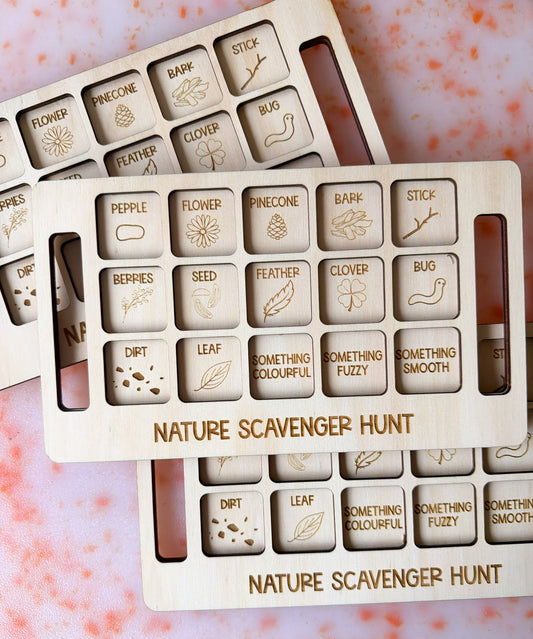 Nature scavenger hunt board