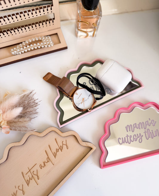 Wavey trinket trays