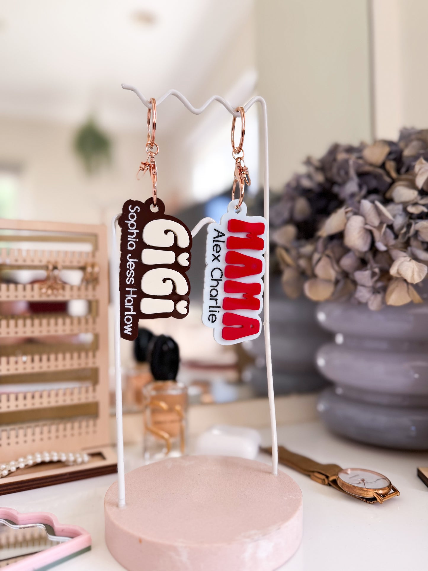 Double layer mum keychain with children's names